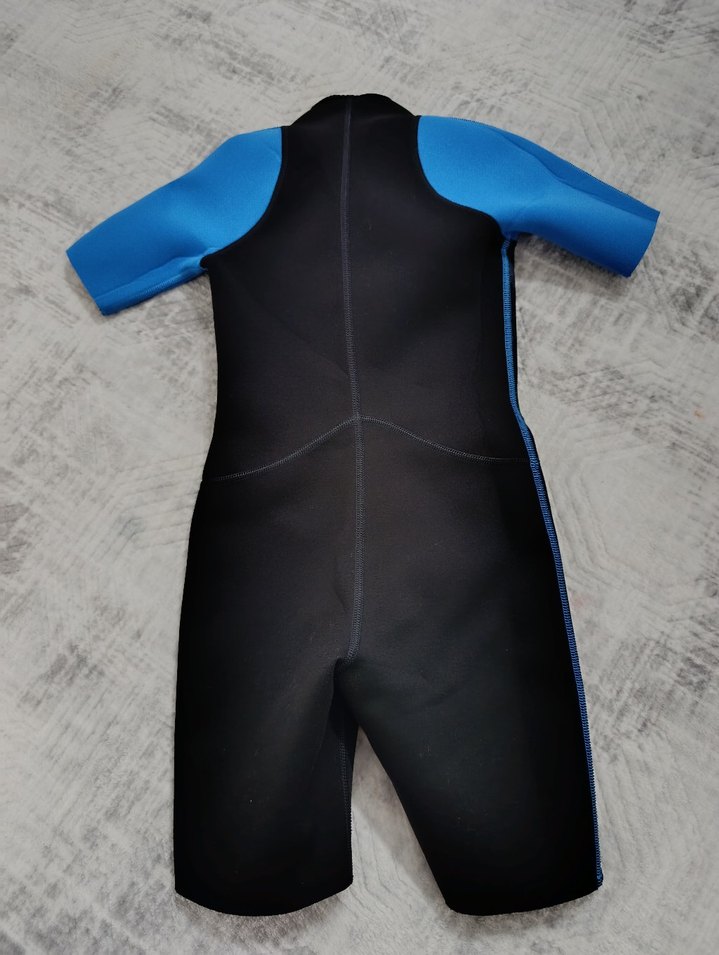 Erkek Çocuk Kısa Kollu Mavi Siyah Mayo - Görsel 4