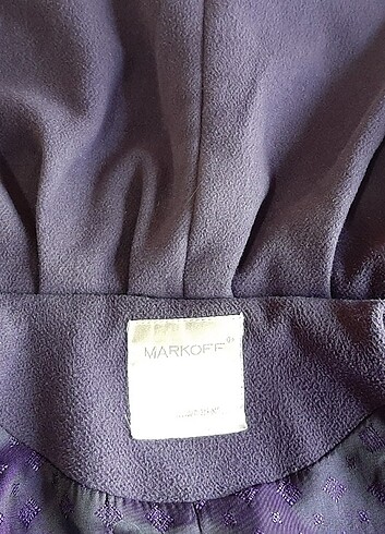 MARKOFF marka . Mor . 42 kadın mantosu. Az kullanılmış..  - Görsel 9