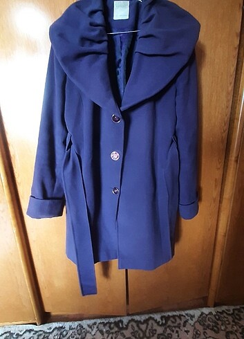 MARKOFF marka . Mor . 42 kadın mantosu. Az kullanılmış..  - Görsel 15
