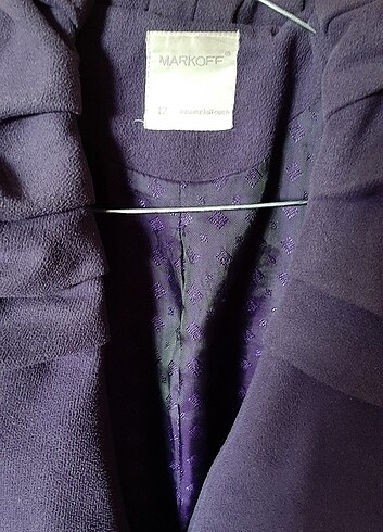 MARKOFF marka . Mor . 42 kadın mantosu. Az kullanılmış..  - Görsel 17