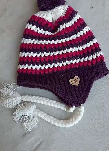Kız çocuk beresi mor kırmızı ve beyaz örgü  - Görsel 8