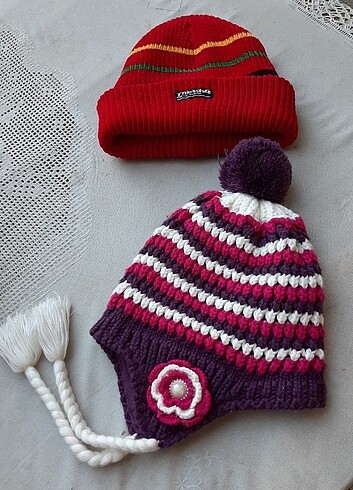 Kız çocuk beresi mor kırmızı ve beyaz örgü  - Görsel 9