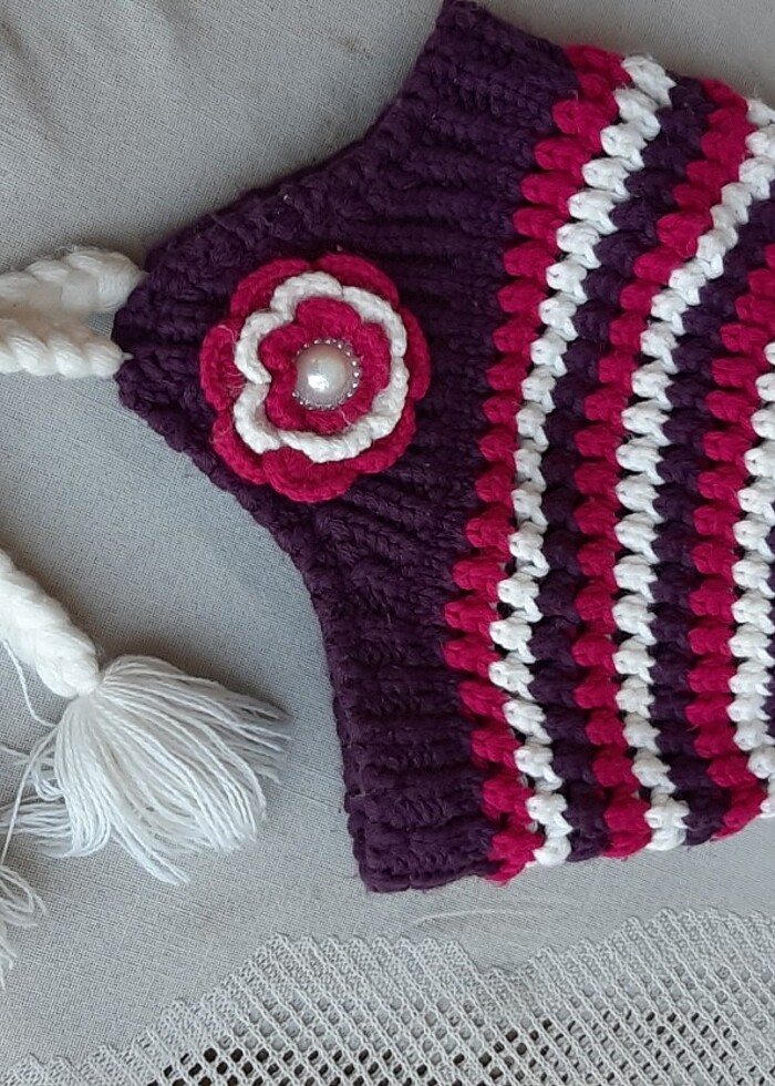 Kız çocuk beresi mor kırmızı ve beyaz örgü  - Görsel 3