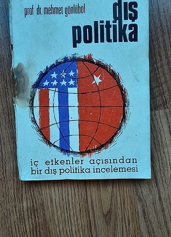 Dış Politika. Prof. Dr. Mehmet Gönlübol. 