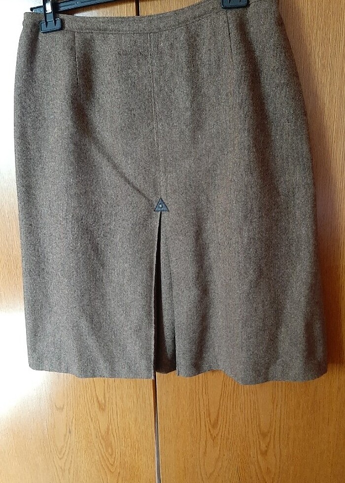 Twist marka 42 beden yünlü etek. kahverengi krem rengi Kumlu kum - Görsel 4