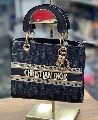 Dior çanta