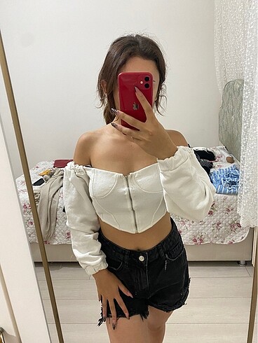 Beyaz bluz