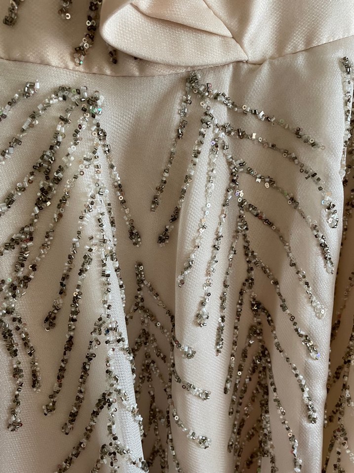 Krem tesettür Abiye - Görsel 3