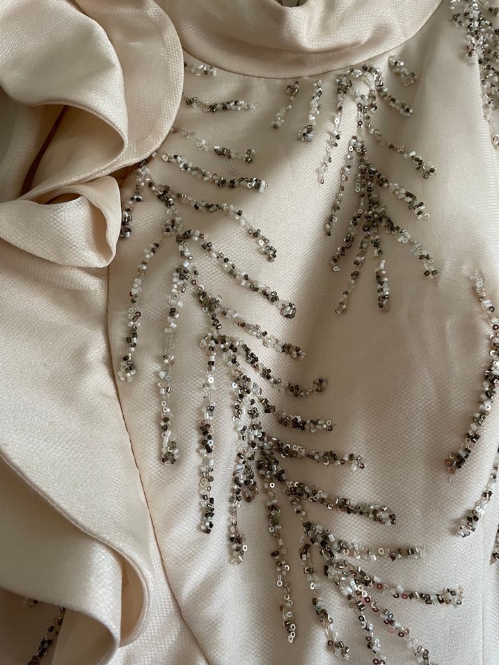 Krem tesettür Abiye - Görsel 4