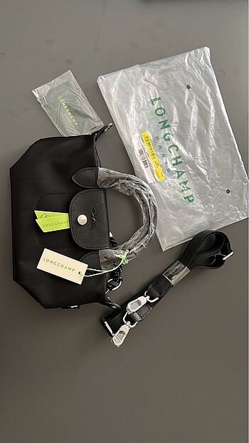 Longchamp çanta