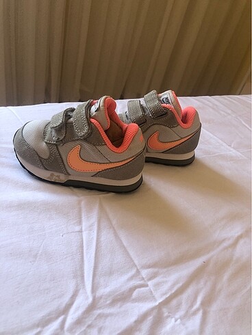 21 Beden gri Renk Nike ayakkabı