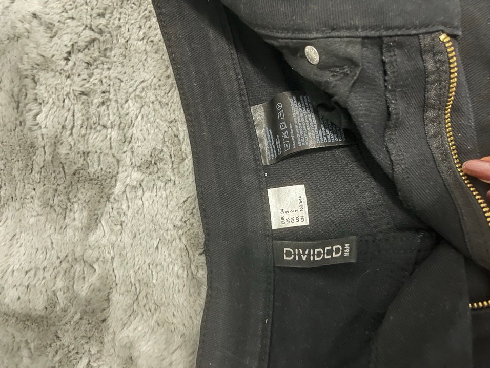Siyah Mini Denim Şort H&M - Görsel 2