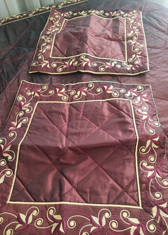 Taç işleme TAM TAKIM yatak örtüsü - Görsel 3