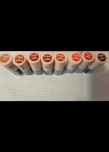 Beden Flormar Pretty Stay True Lipstick No:09 (Red Orange)