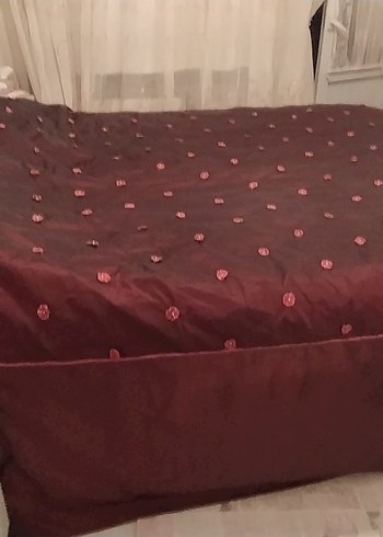 Bordo Nakışlı Yatak Örtüsü - Görsel 11