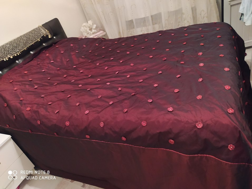 Bordo Nakışlı Yatak Örtüsü - Görsel 2