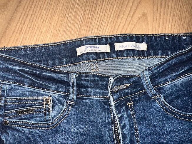 Stradivarius stradivarius jean