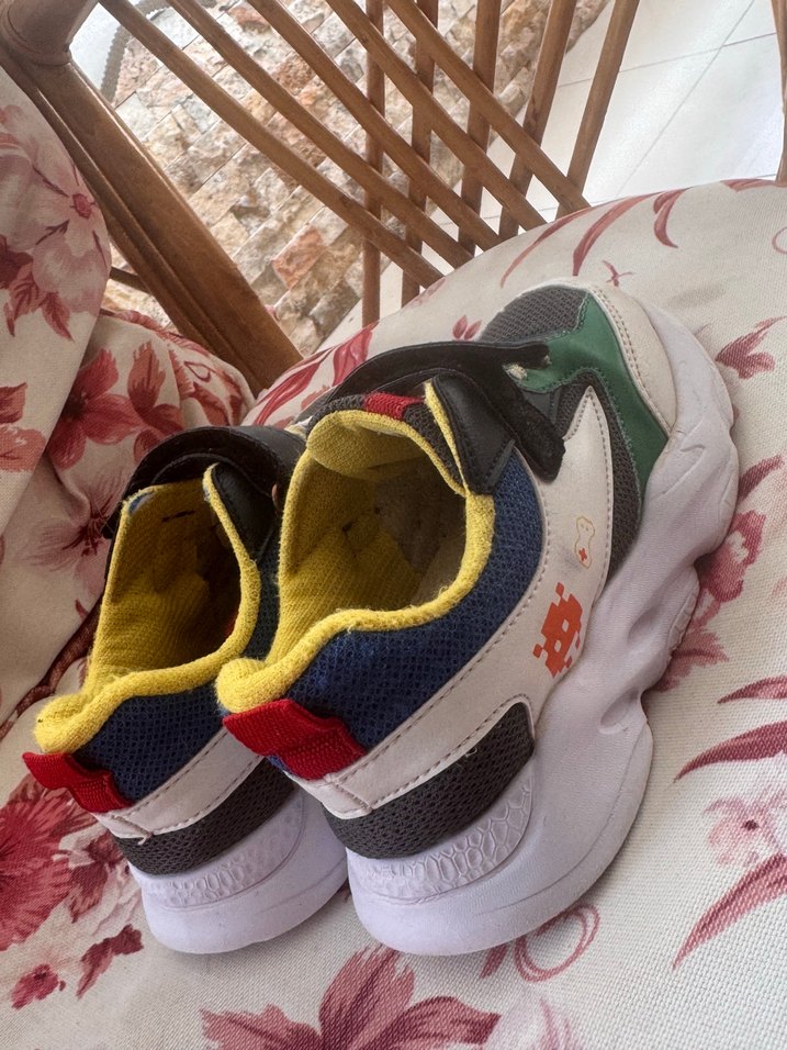 Çocuk Çok Renkli Velcro Bağcıklı Spor Ayakkabı - Görsel 2