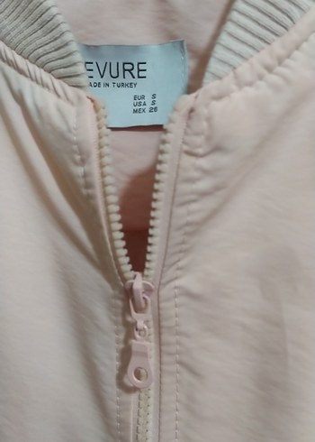 Bej Kadın Uzun Rahat Kesim Fermuarlı Yağmurluk - Görsel 2