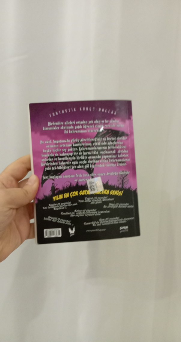 Beyaz Kanatlı Vampir - Hikaye Kitabı - Görsel 2