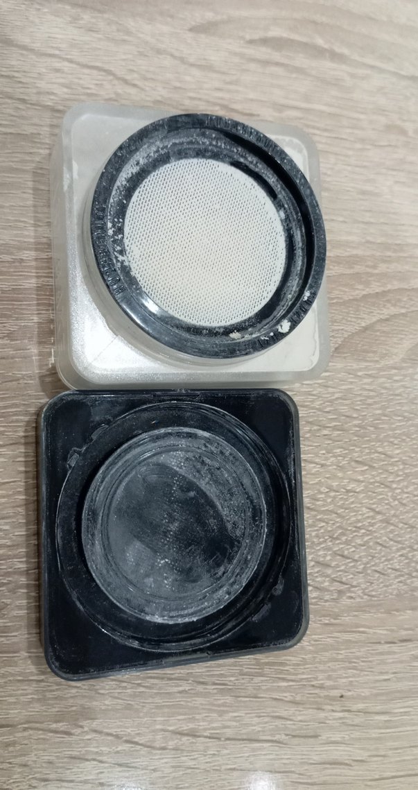 Huda Beauty Bej Pudra - Görsel 4