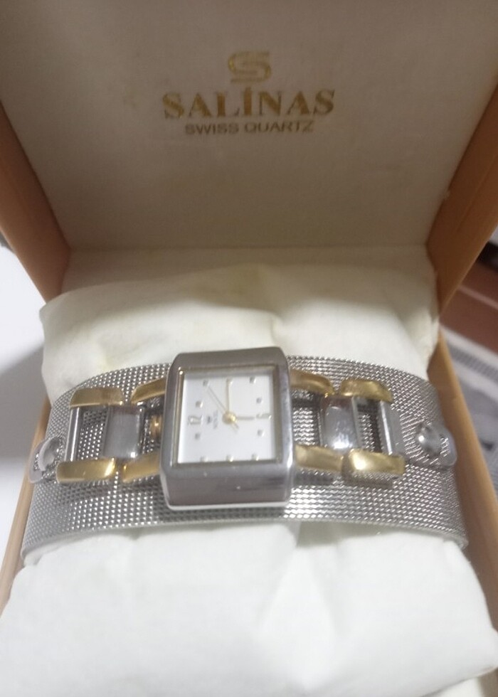 Novel bayan saat  - Görsel 2