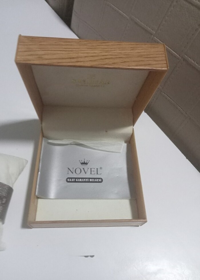 Novel bayan saat  - Görsel 3