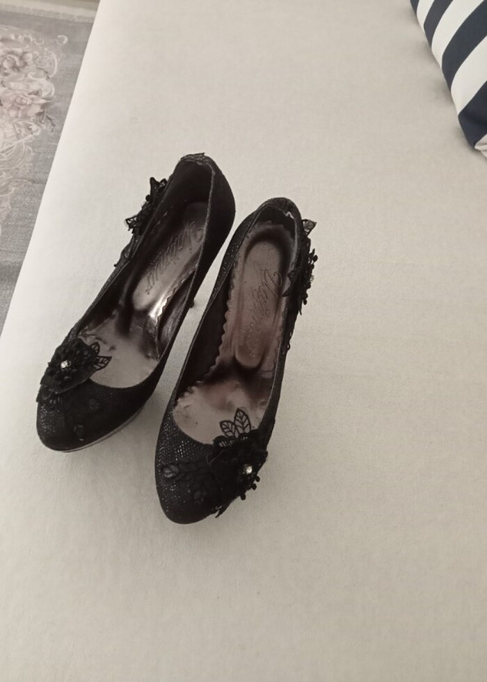 Hiç giyilmedi - Görsel 3