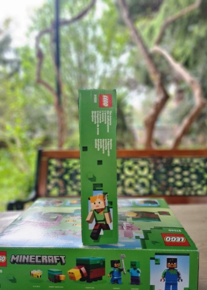 21252 LEGO Minecraft Cephanelik - Görsel 4