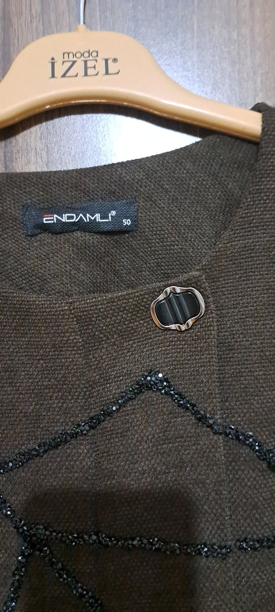 Kahve Uzun Salaş 
FERACE 
GÖĞÜS 65
BOY      145 - Görsel 4