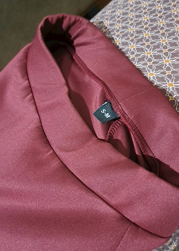 Bordo Uzun Salaş Kadın Etek

BEL 32
BOY 86 - Görsel 4