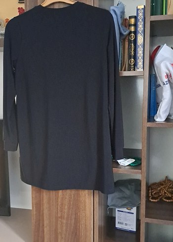 Siyah Pul Detaylı Uzun Kollu Kadın Tunik - Görsel 4