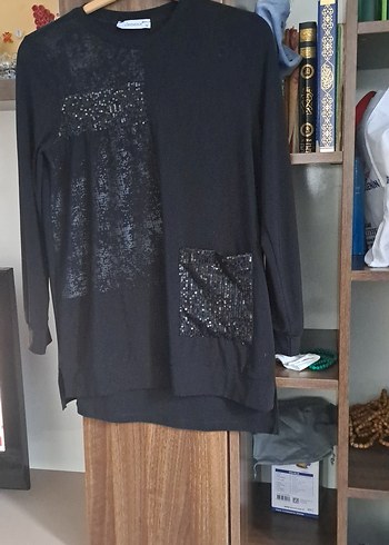 Siyah Pul Detaylı Uzun Kollu Kadın Tunik - Görsel 2