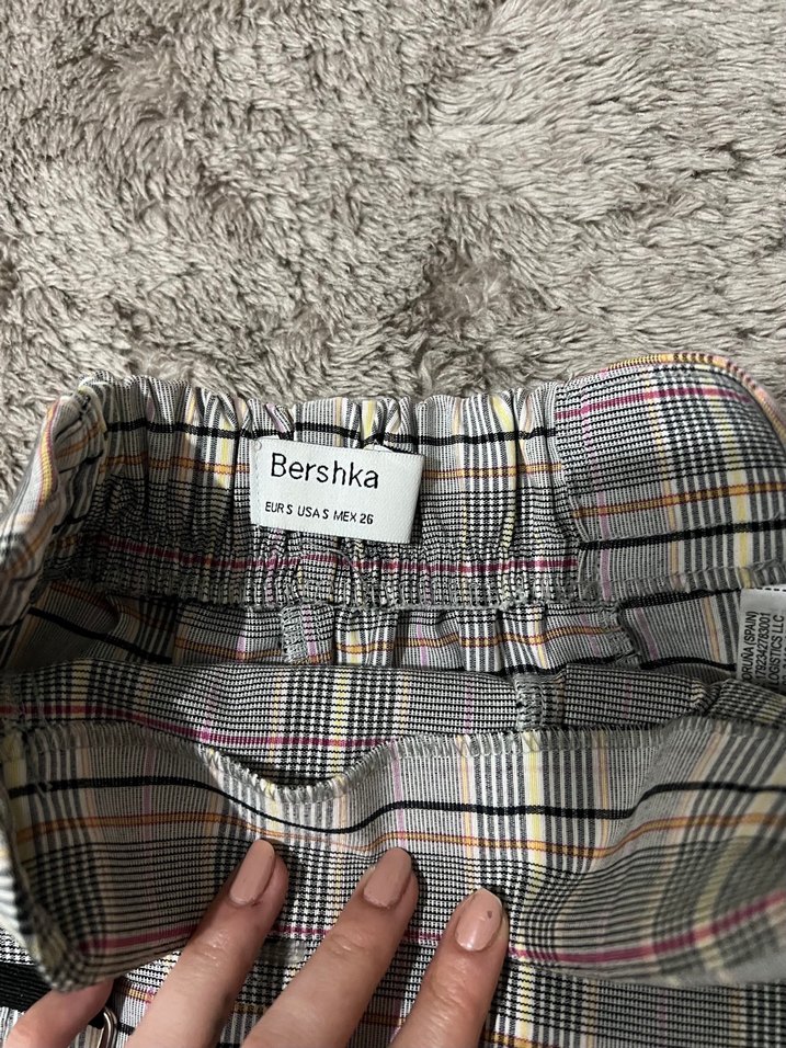 Gri Ekose Pilili Mini Etek Bershka - Görsel 2