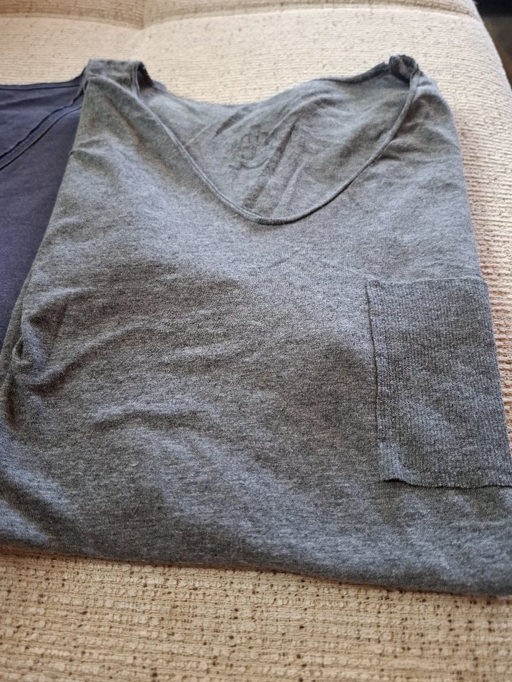 2 tane erkek t shirt - Görsel 2