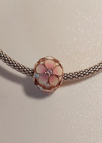 Pandora Muadili Magnolia Charm