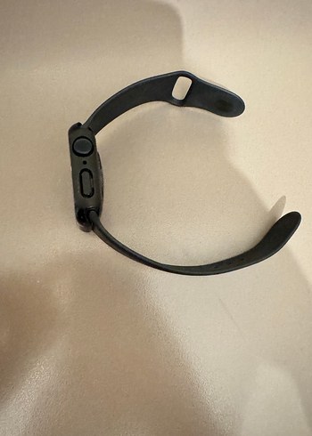 Apple Watch Series SE 44 mm Gece Yarısı - Görsel 3