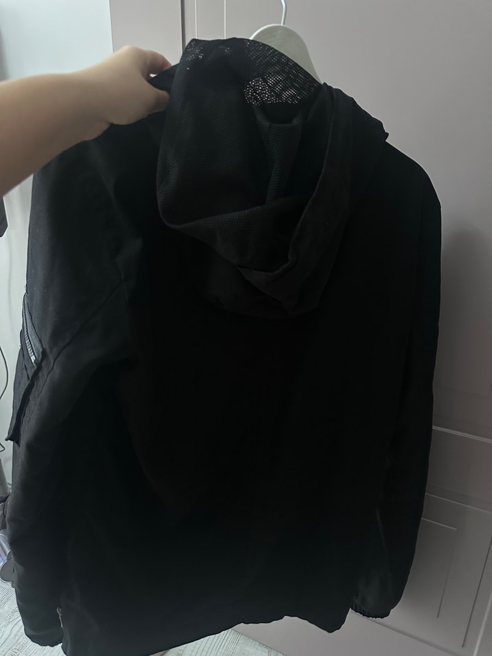 Siyah Kapüşonlu Fermuarlı erkek Ceket - Görsel 4