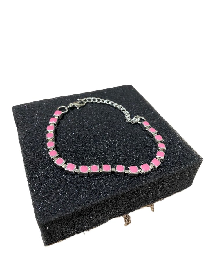 Renkli Zincir Detaylı Pembe Punk Bileklik - Görsel 2