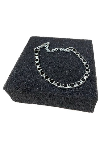 Zincir Detaylı Siyah Minimalist Kadın Bileklik - Görsel 2