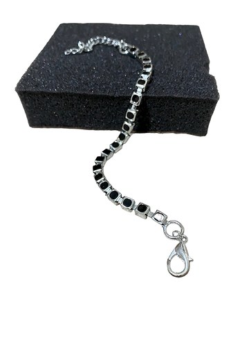 Zincir Detaylı Siyah Minimalist Kadın Bileklik - Görsel 4