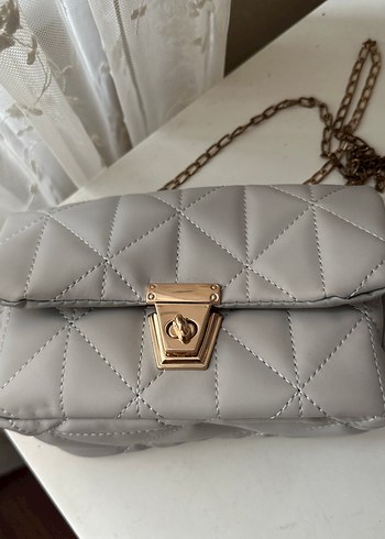 Zincir Detaylı Kadın El Zinciri canta gri sıfır ürün - Görsel 3