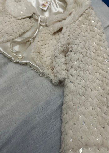 Kız Çocuk Beyaz Kürklü Bolero - Görsel 5