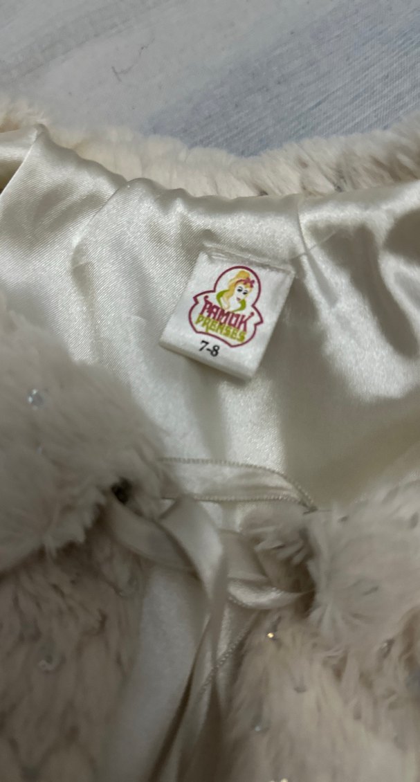 Kız Çocuk Beyaz Kürklü Bolero - Görsel 2