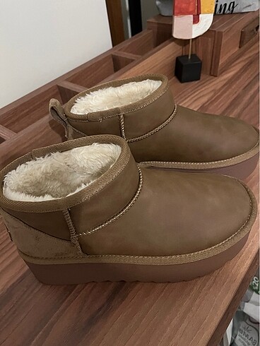 Diğer Deri görünümlü ugg