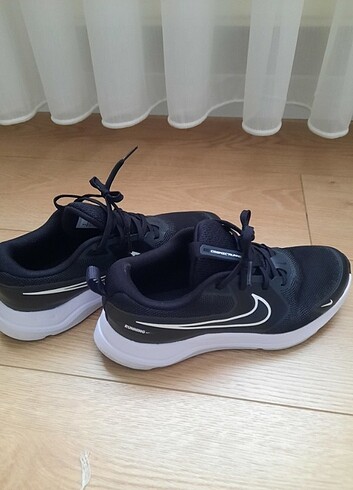Nike Spor Ayakkabı
