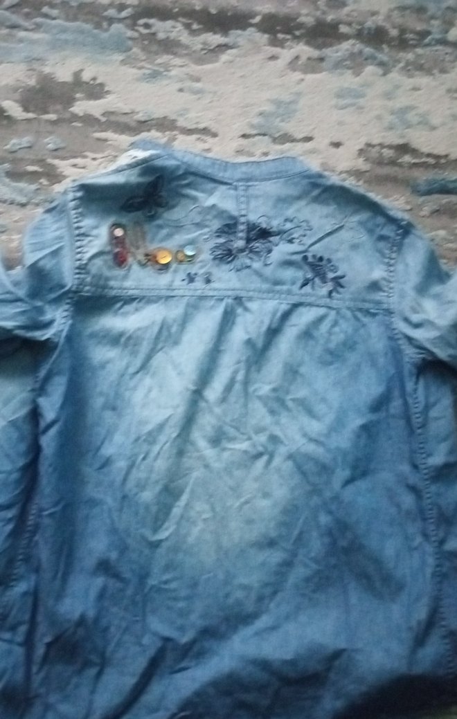 Nakışlı Düğmeli Kadın Kot Ceket - Görsel 5