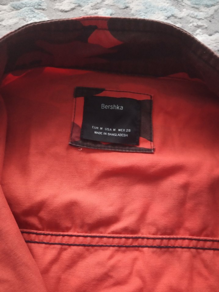 Kırmızı Kamuflaj Kemerli Kısa Kadın Ceket - Görsel 3