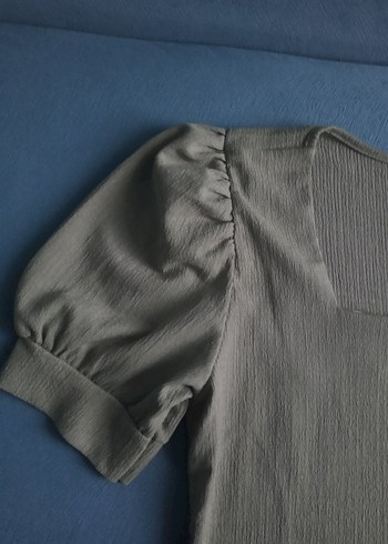 Kare Yaka haki renk bluz - Görsel 3