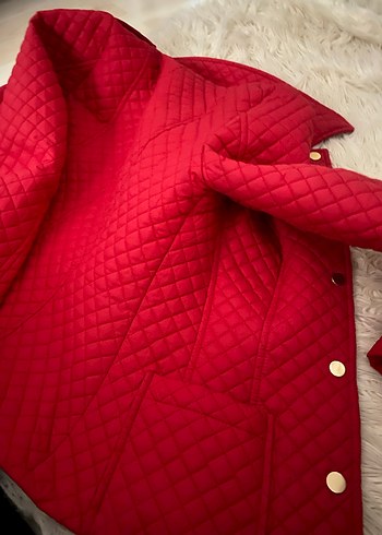 kapitone kırmızı ceket - Görsel 4